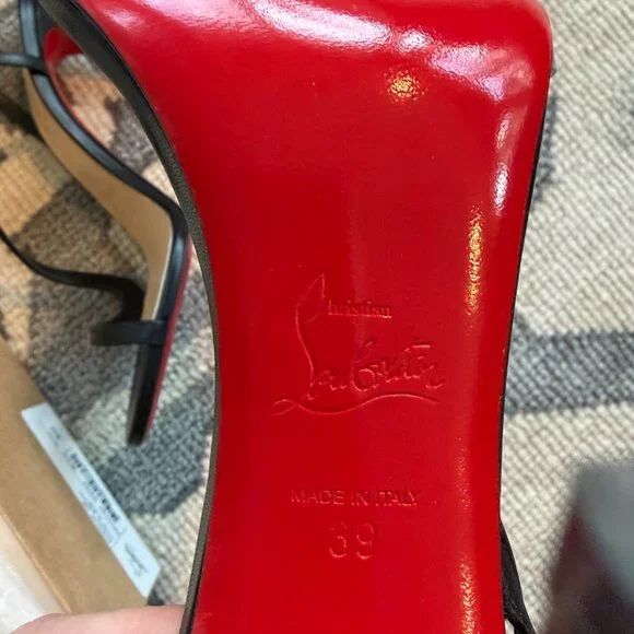 Christian Louboutin Rosa Z Heel – 100mm | Like New | Original Box - Size 39 - Picture 10 of 13